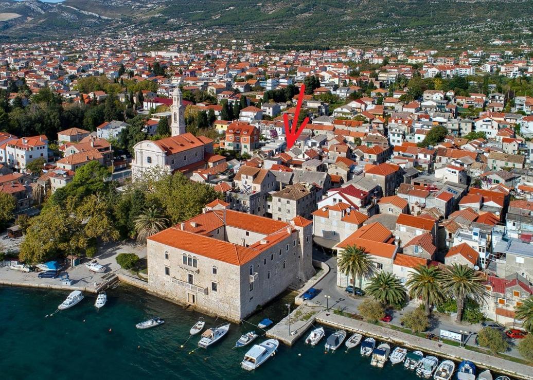 Family House Kastela Home Between Split And Trogir Eksteriør billede
